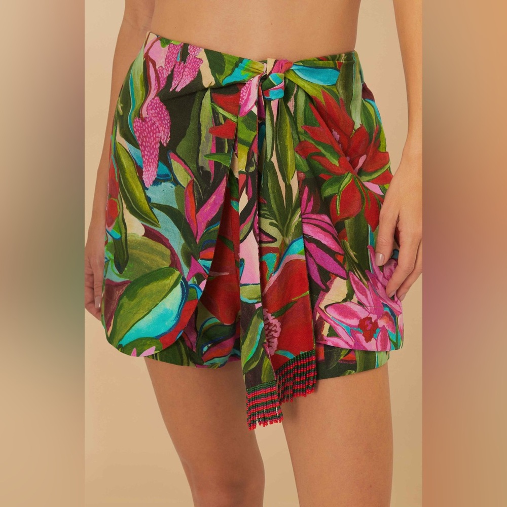FARM Rio Jardin de Reve tropical shorts size M